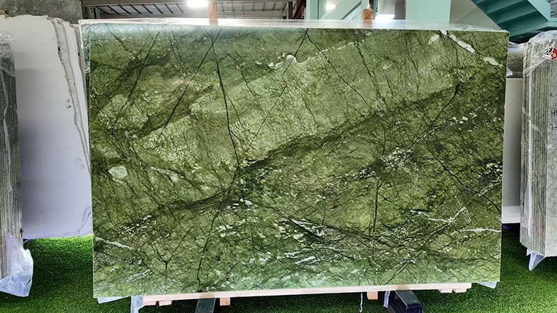 Verd Ming marble slabs