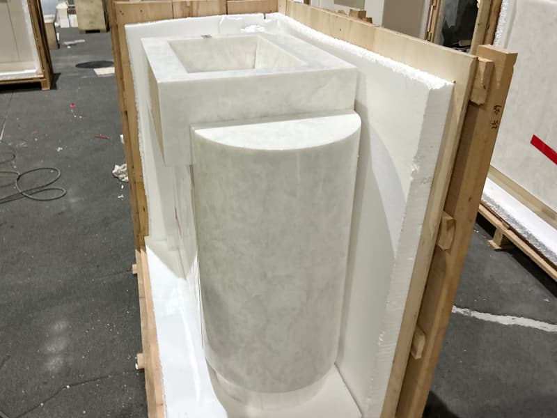 Light Luxury Glacier White Onyx Curved Cabinet