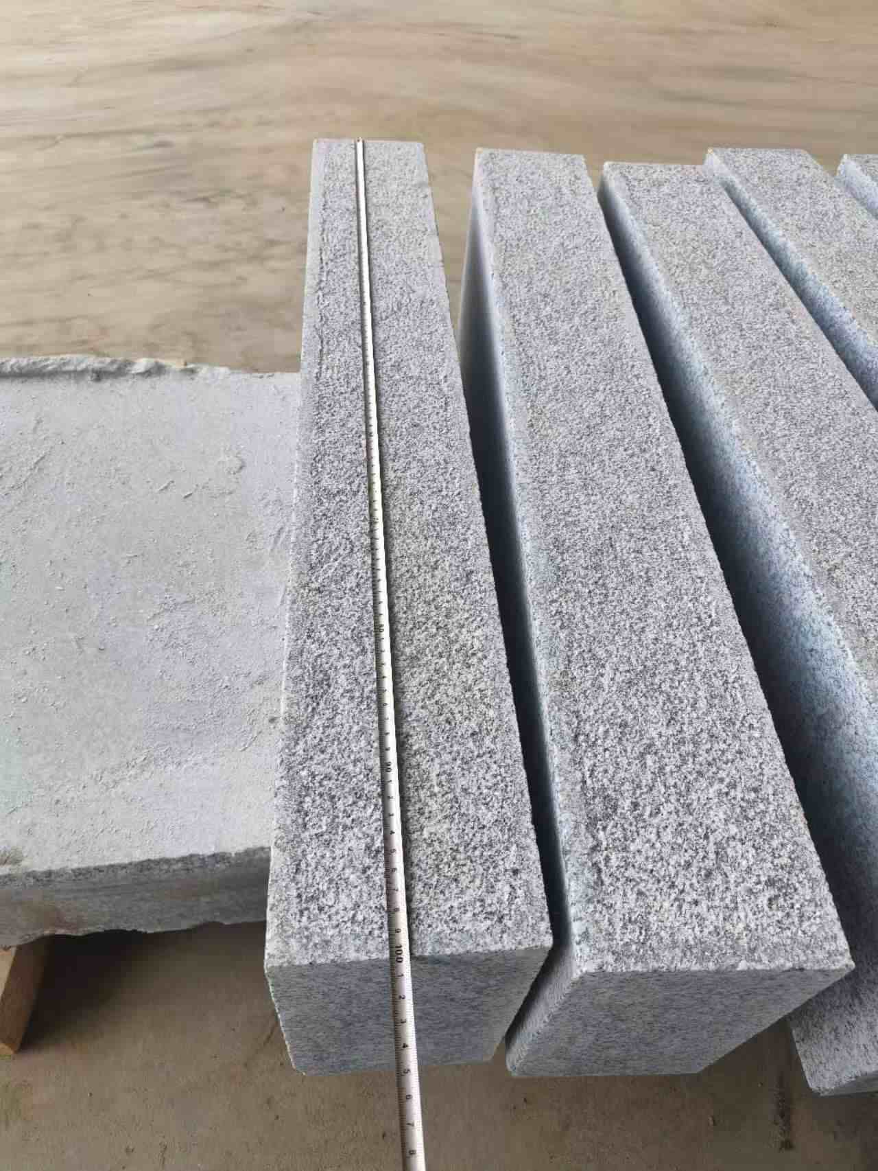 Tema Grey granite steps protected and packed in wooden export crates