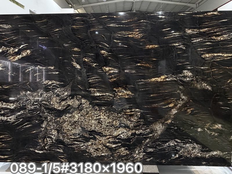 Black and Gold Natural Quartzite Black and Gold Natural Quartzite