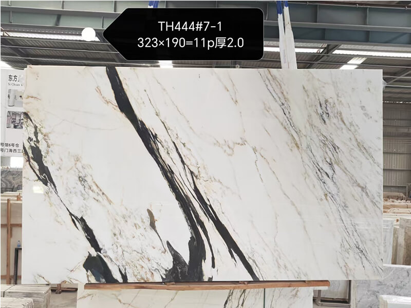 Chinese Calacatta White Marble Slabs