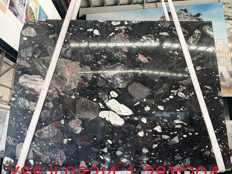 Black Marinace Countertop