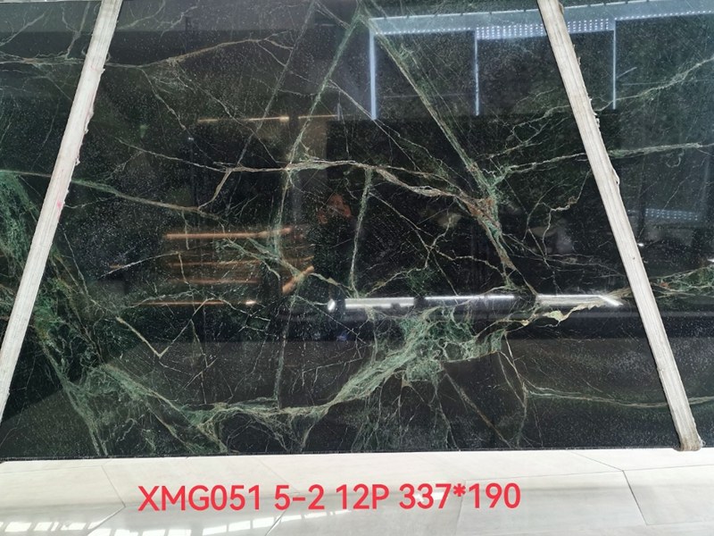 Emerald Green Quartzite Slab
