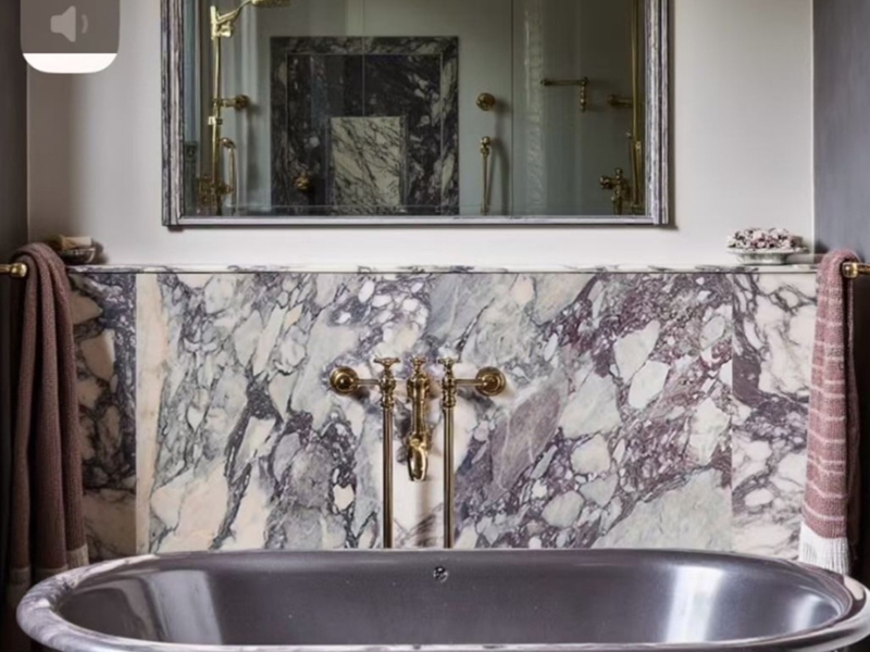 Calacatta Viola Marble Bathtub Surround